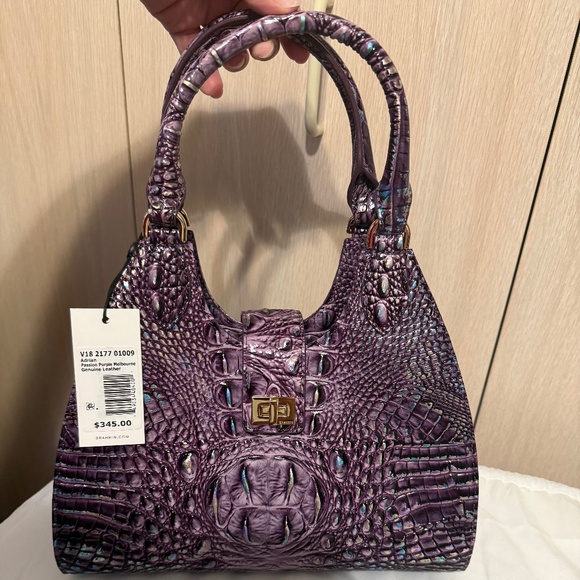 Brahmin Handbags - Woman’s Brand New Purse NEVER BEEN USED
